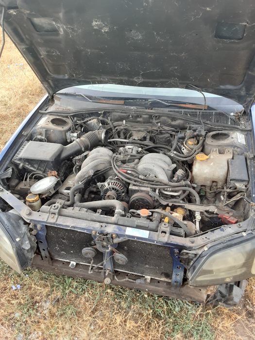 Продавам на части