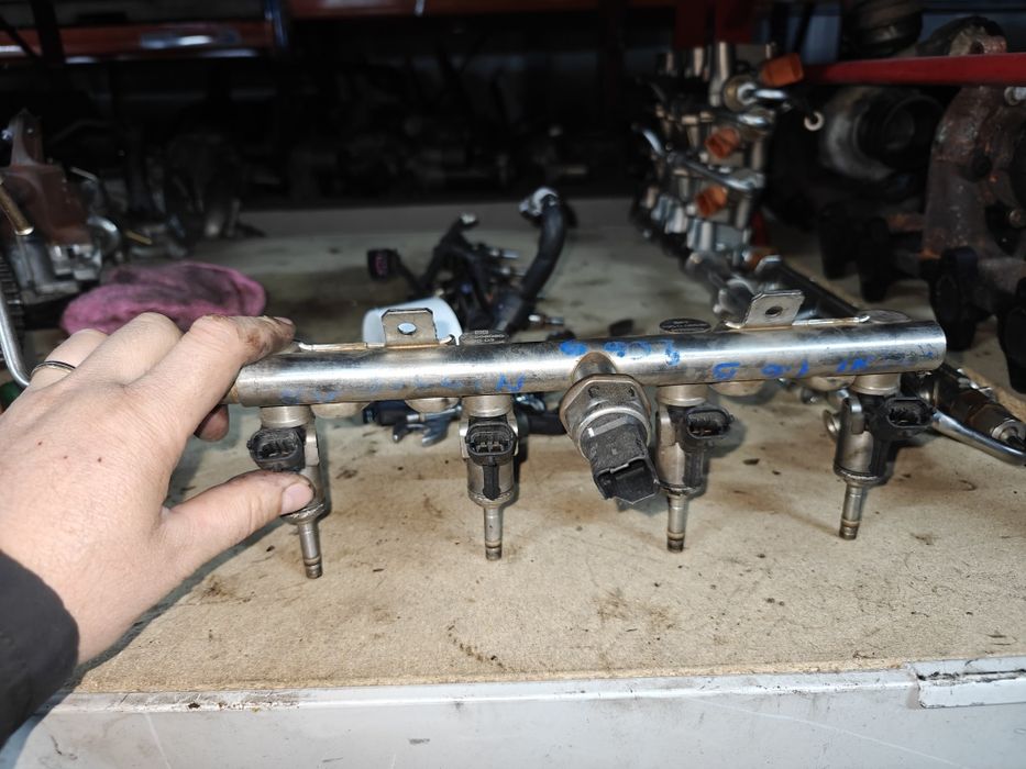 Injector injectoare 1.6 mini cooper r55 r56 r57 2009