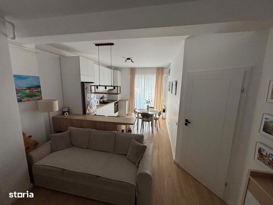 2 camere de vanzare strada Campina, bloc nou, lift, terasa 6 mp