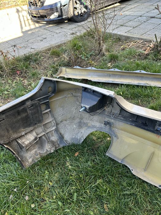 Задна броня Mercedes R class W251 боя 723