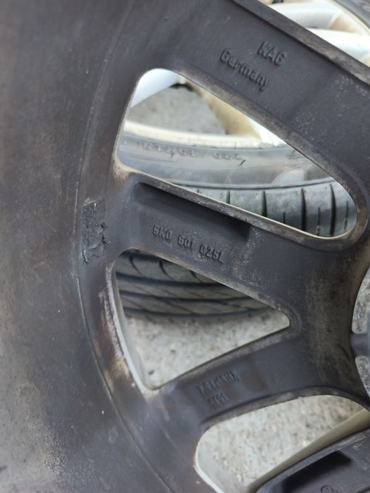 Оригинални VW Vancouver 18" джанти с летни гуми 225/45