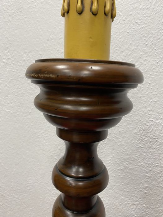 Стара френска лампа от дъб лампион