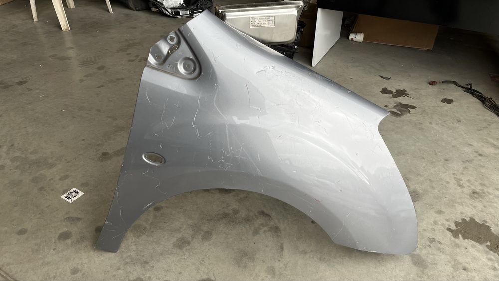 2 броя десен калник Peugeot Partner 2008-2017