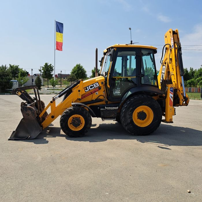 Buldoexcavator JCB 3CX 2021