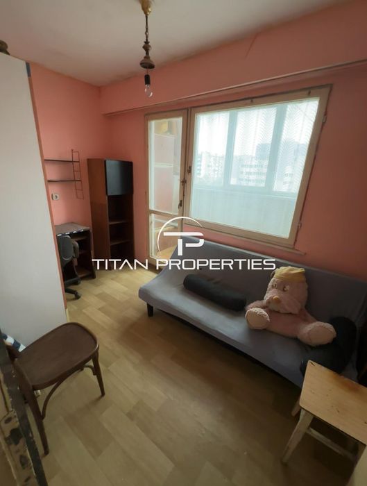 Дава се под наем Двустаен апартамент в Бургас, Меден рудник - зона А - 60 кв.м за 229.5 € - Снимка #1