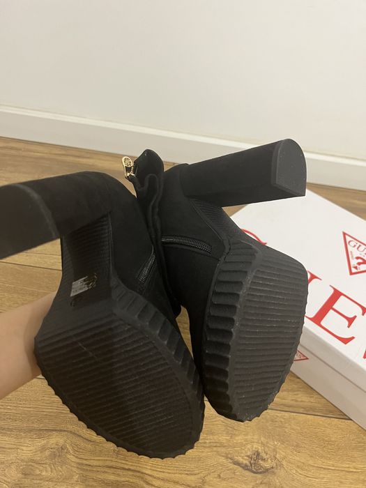 Ботфорты Guess новые 39р сапоги