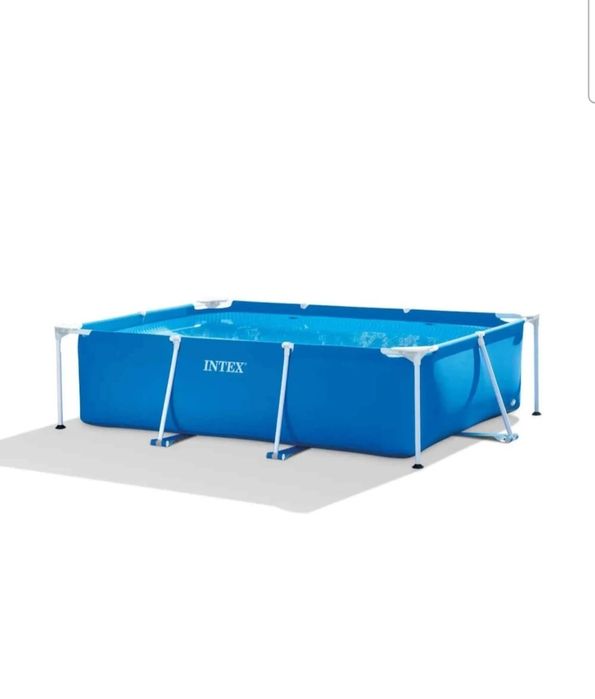 Vând piscină Intex