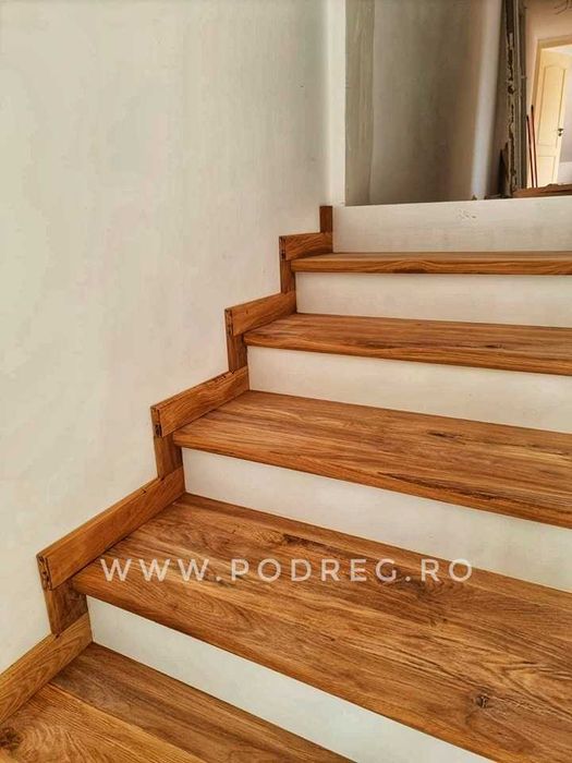 Scara interioara din lemn masiv-grosime trepte 40 mm