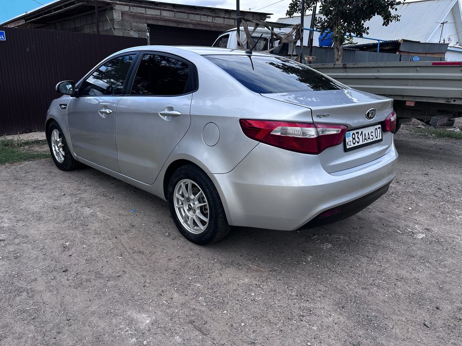 Киа Рио 3 автомат