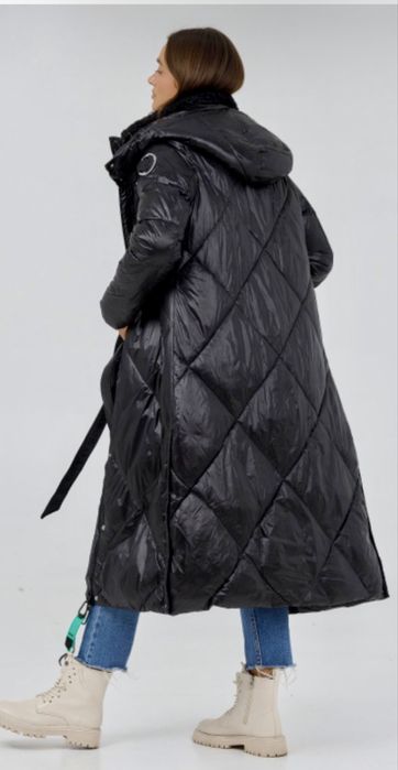 Зимний пуховик удлиненный