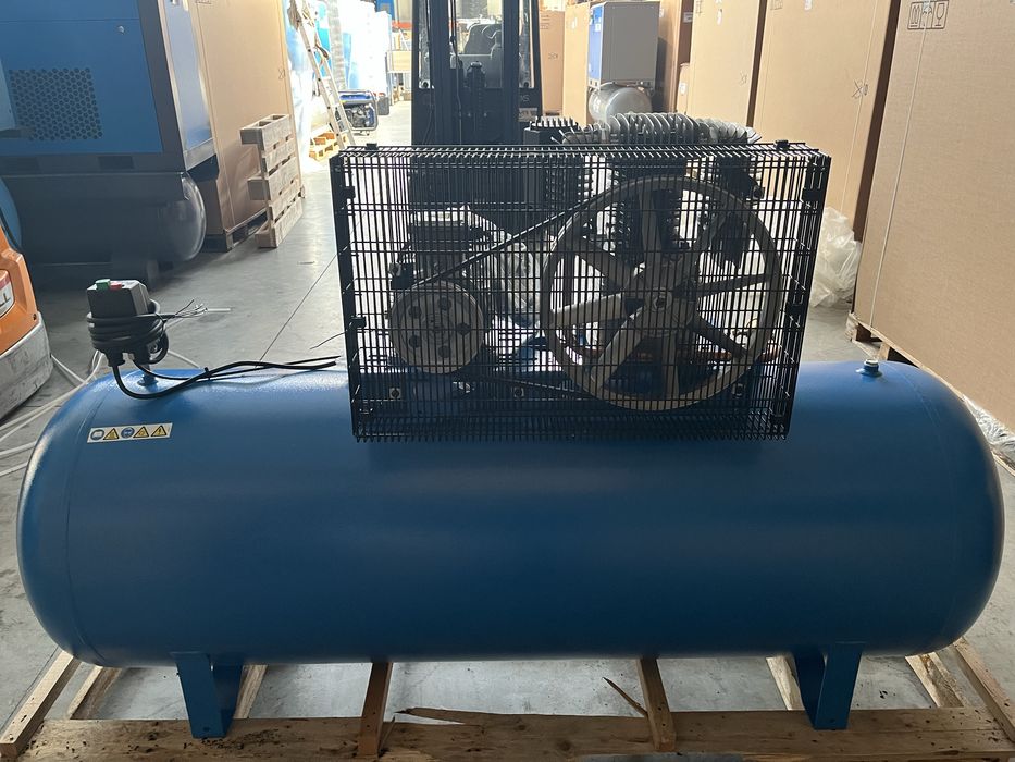 Compresor cu piston  - Power System 4 KW, rezervor 500 L cod 113