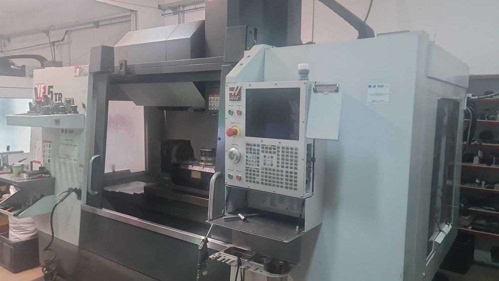 centru frezare CNC 5 AXE