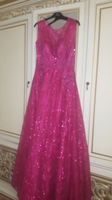 Продам вечернее платье