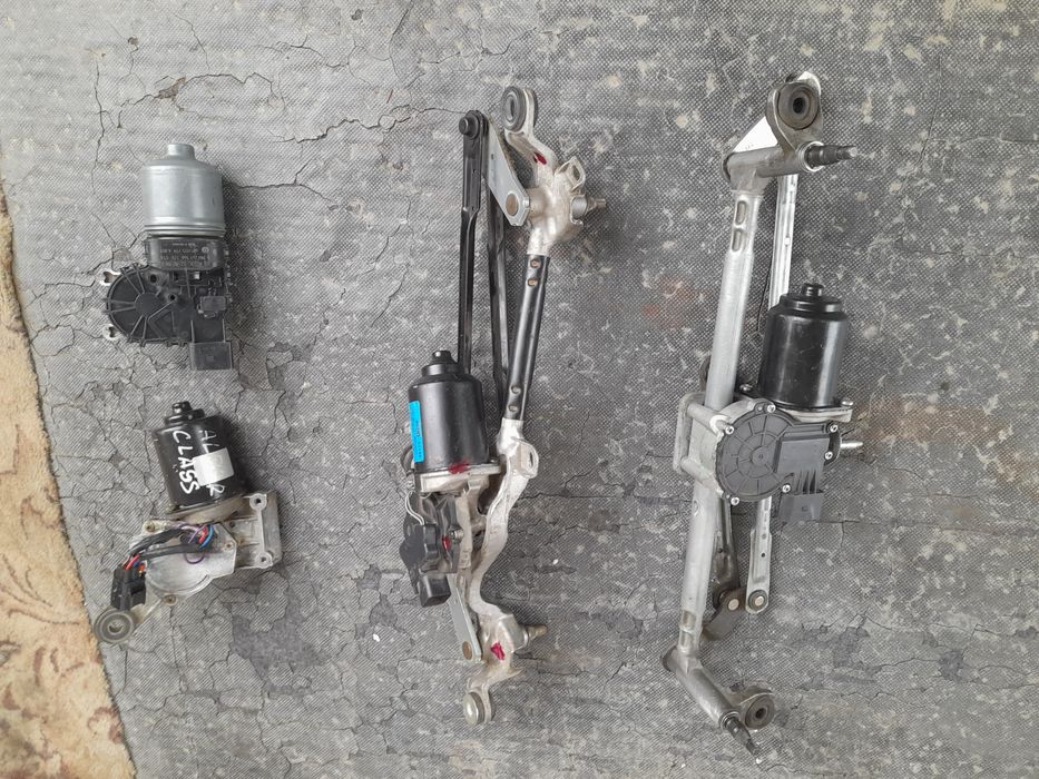 Продам     Автомобильные     дворник    маторчик.