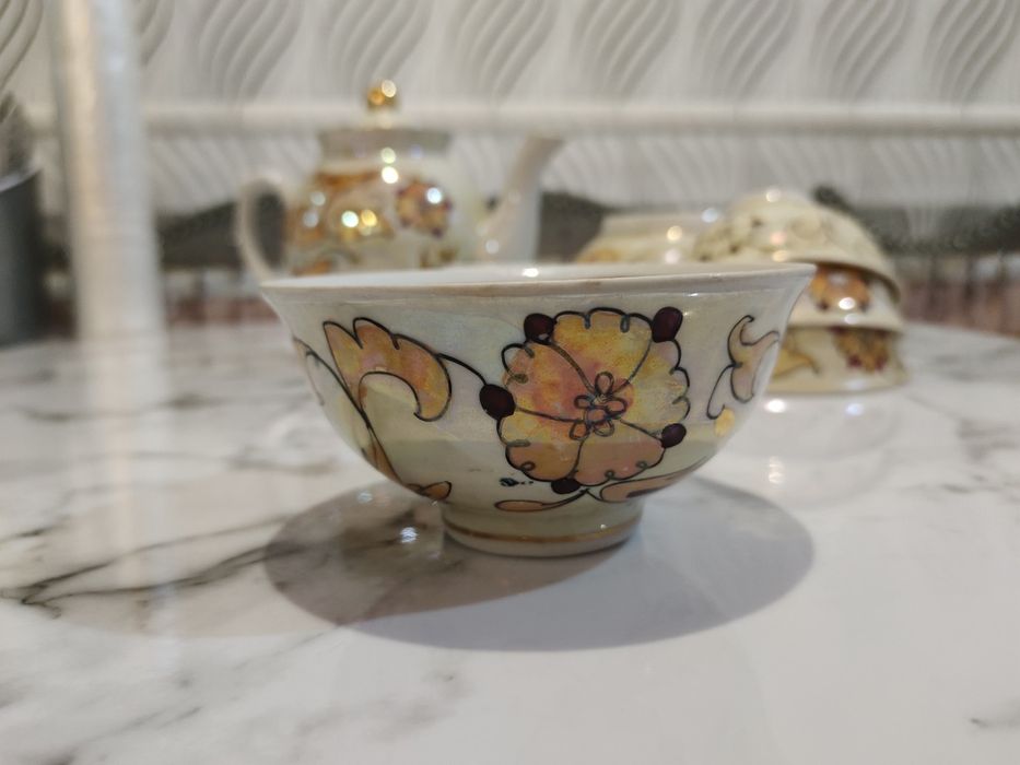 Продам чайный сервиз.