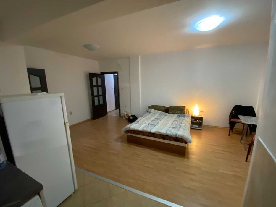 Дава се под наем Тристаен апартамент в Габрово, Център - 100 кв.м за 448.8 € - Снимка #18