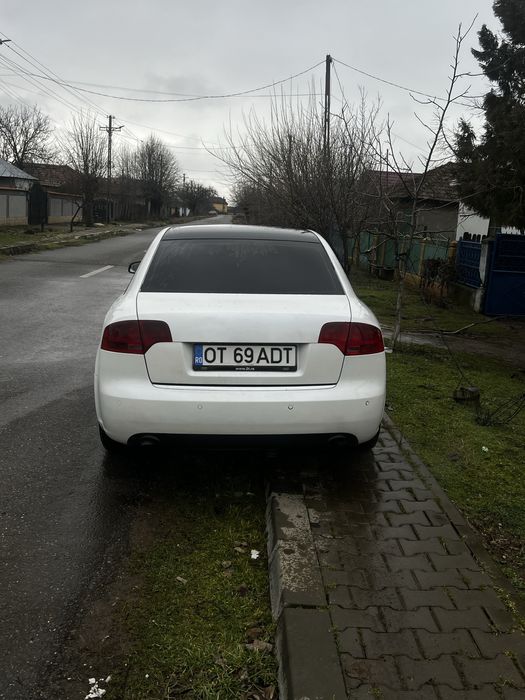 Dezmembrez audi a4 b7 2.5 v6