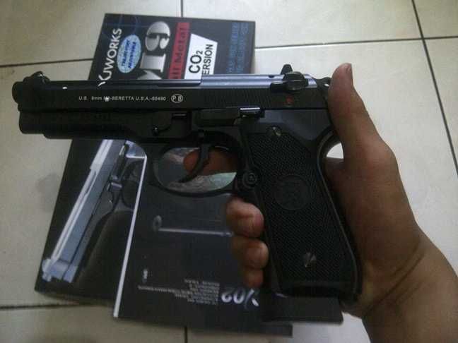 Pistol Airsoft Beretta m9 EXTREM DE PUTERNIC#Cal 6mm# 4,7 J#Full METAL