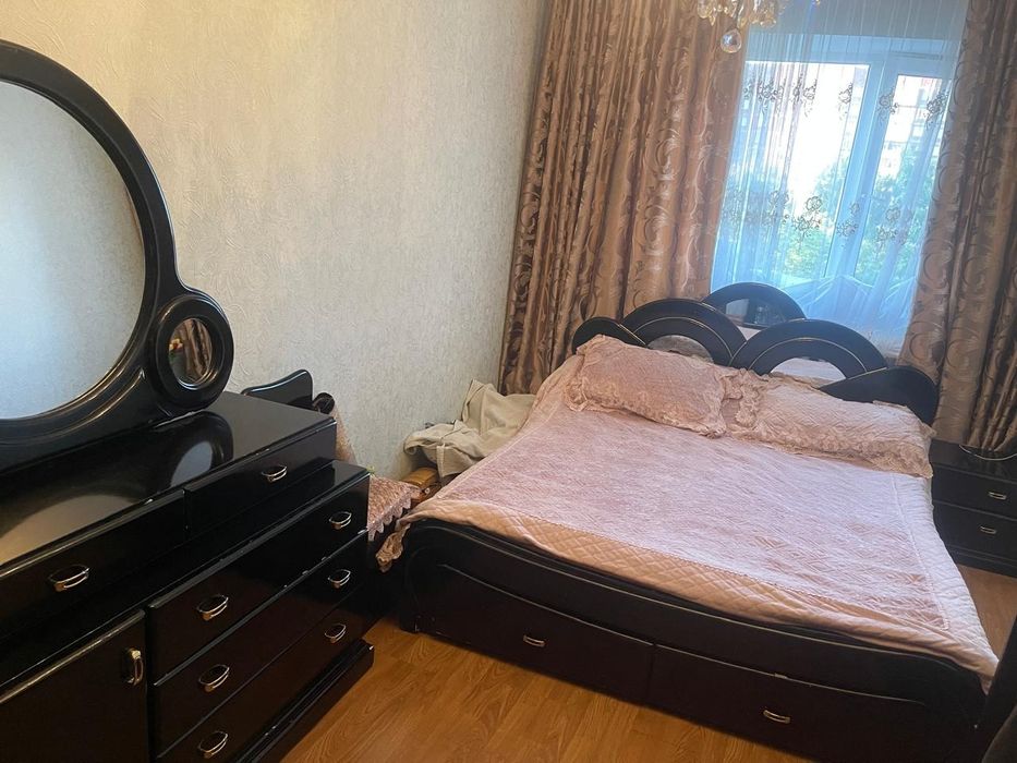 Спальня, комод, 2 тумбы