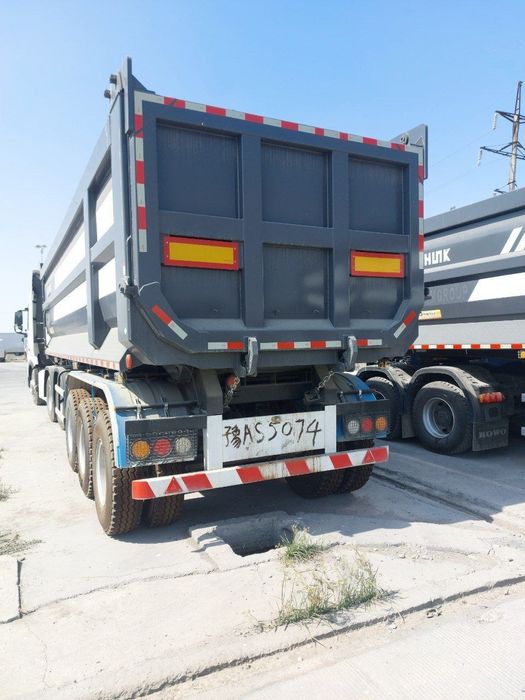 Howo  A7 Тягач SINOTRUK 2024