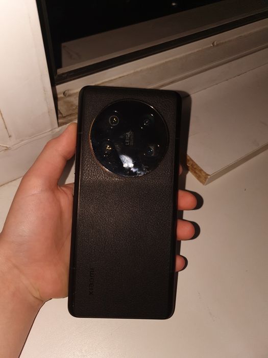 Xiaomi 13 ultra.