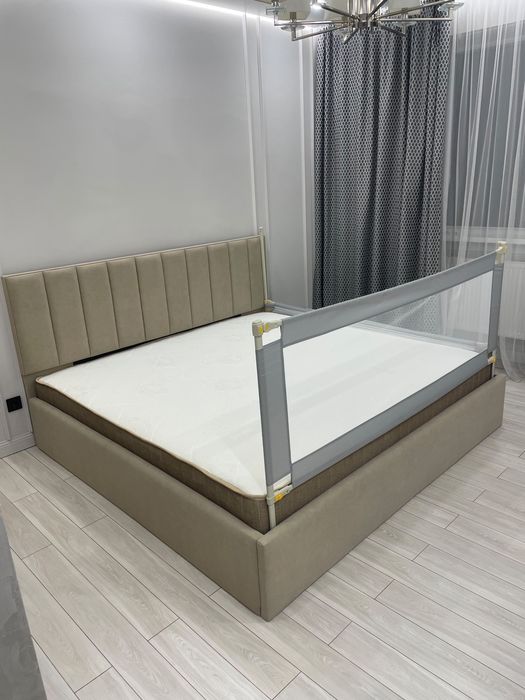 Продам кровать новую.