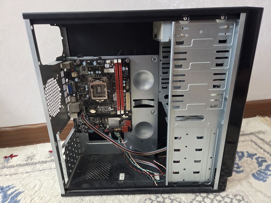 H61MLV2 с корпусом