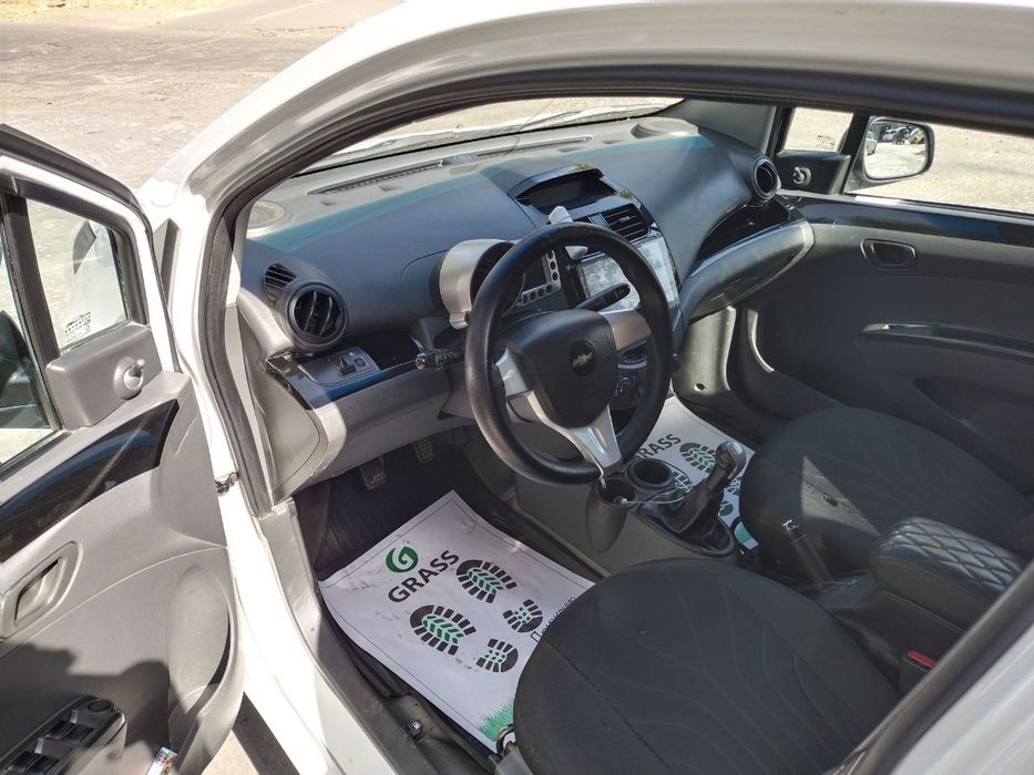 Spark sotiladi srochna