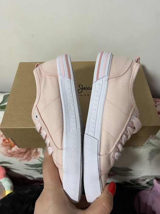 Tenesi Pepe Jeans marimea 33