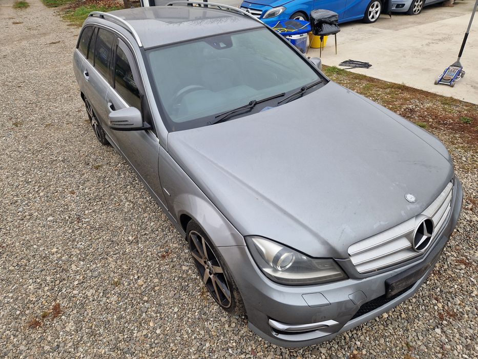 piese caroserie mecanica motor Mercedes C class w204 2.2 cdi euro 5