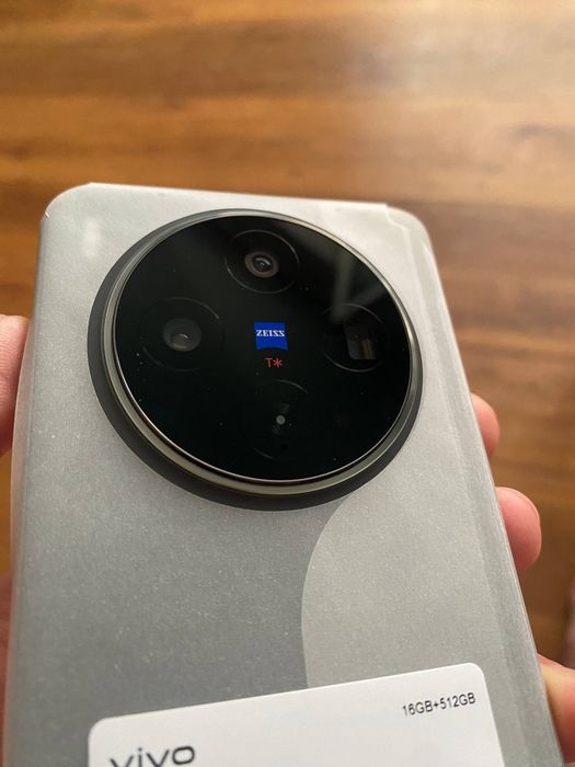 Vivo X300 (16/512)