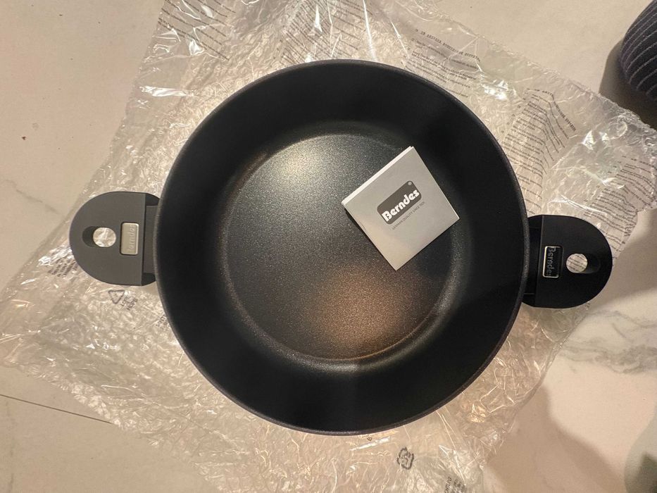 Cratită tigaie oala premium 28 cm Berndes, strat ardezie, calitate fabricata in Italia