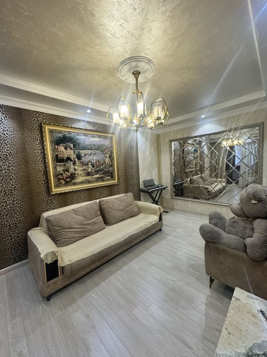 Продаеться 2 ком. Евроремонт Сергели-2