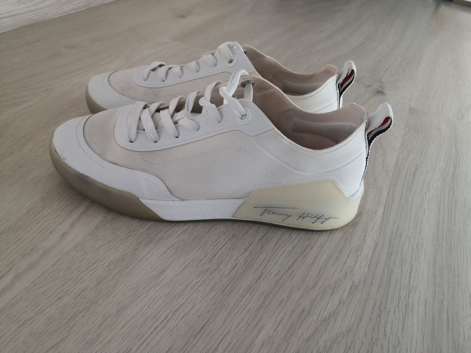 Обувки Tommy Hilfiger