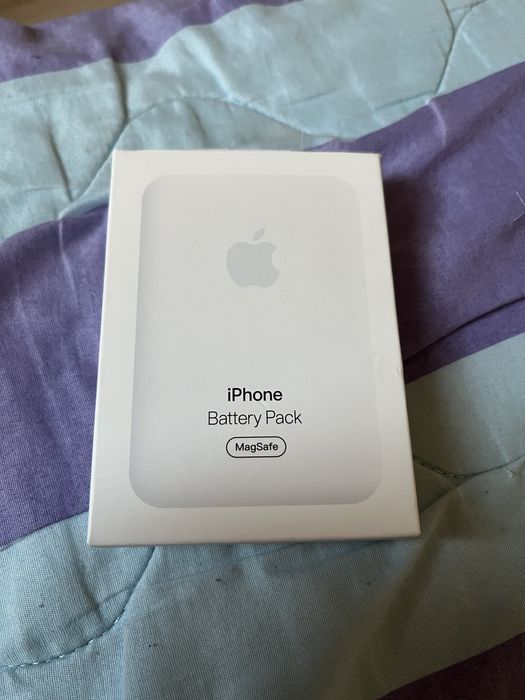 Пауэрбанк на айфон