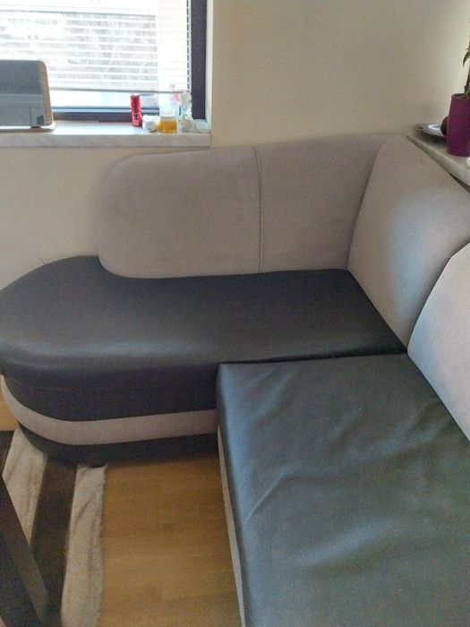 Кухненски ъгъл с повдигащ механизъм