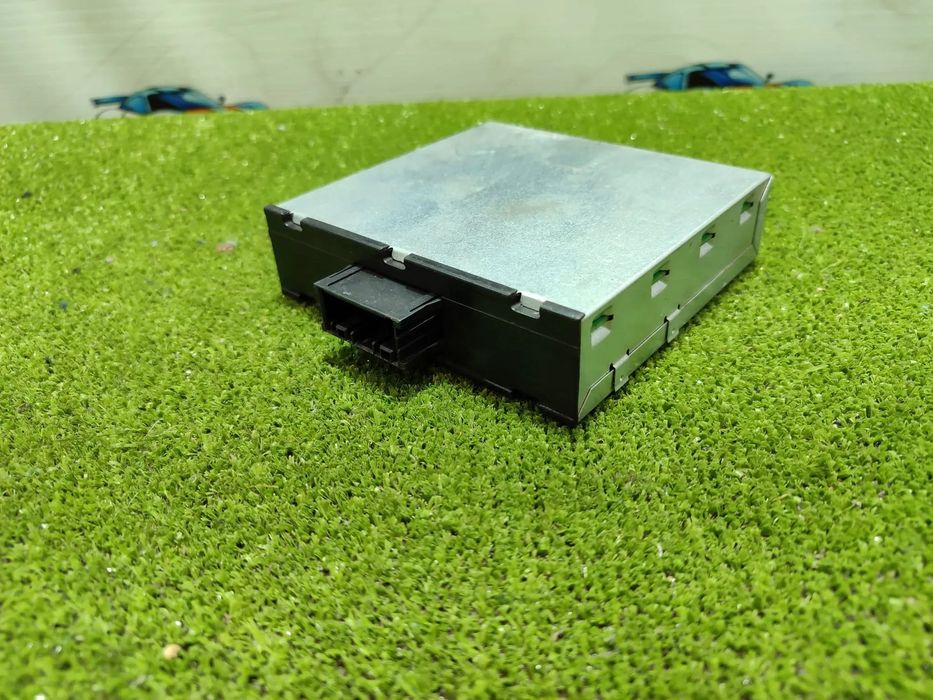 MODUL CONVERTOR DE TENSIUNE BMW E93 320D 2013 2.0 DIESEL COD OEM 9253208 / 9253208-01 / 8ES00947921 / DECAPOTABILĂ (CABRIOLET) 2005-2013