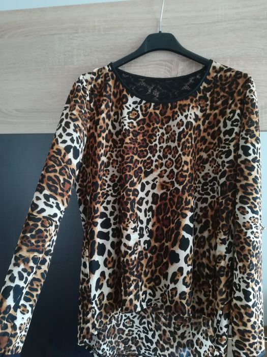 елегантна дамска ризка