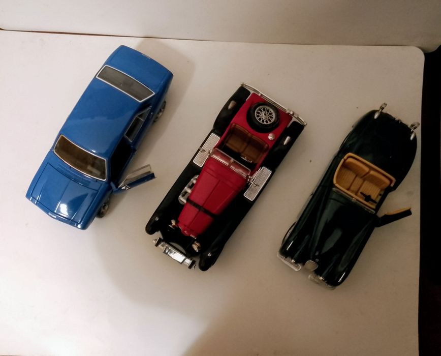 Колички         .