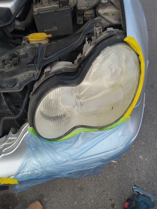 Полиране/Фолиране на фарове/Пране на тапицерия на коли/Пране на дивани