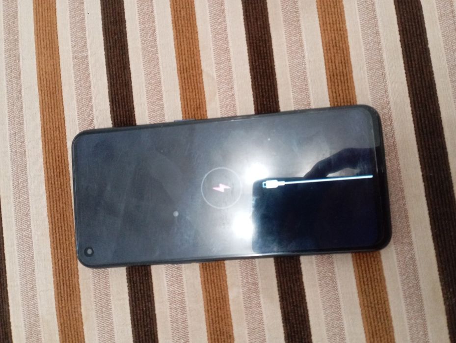 Продам телефон Oppo