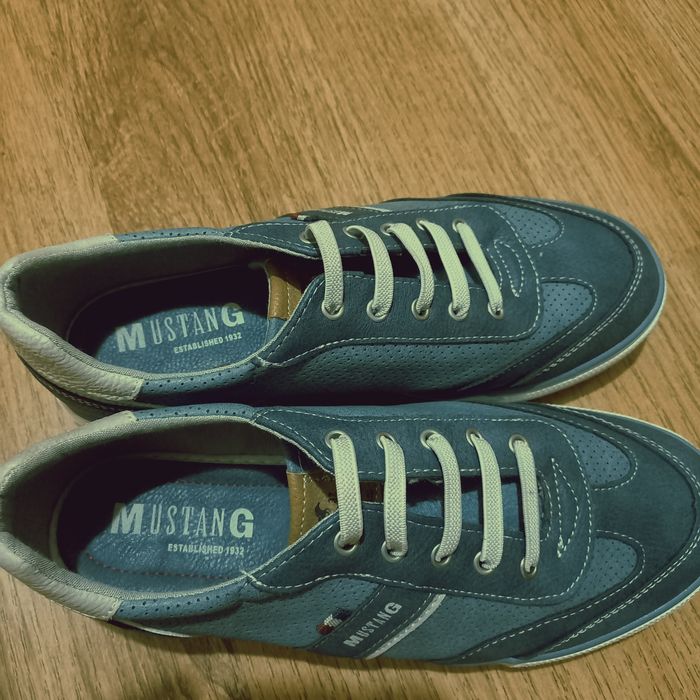 Дамски маратонки