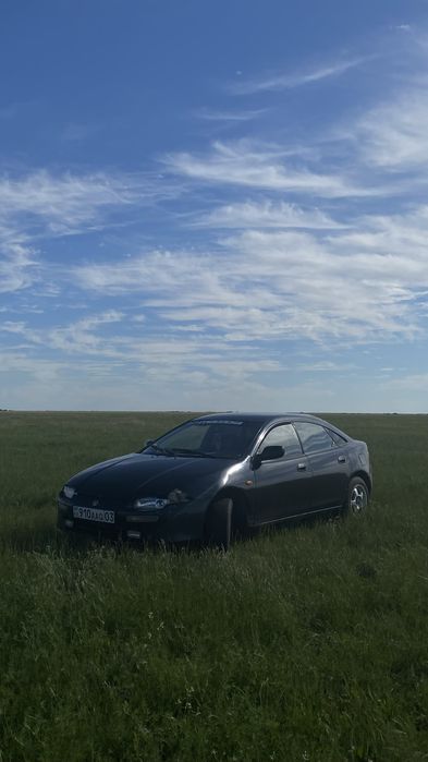 Продам мазду 323f