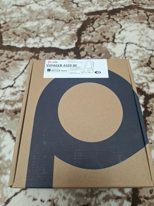 Casti HP Poly Voyager 4320 UC