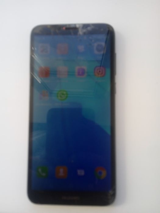 Продам телефон y5 prime