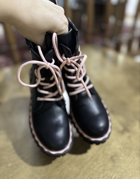 Ботинки детские новые