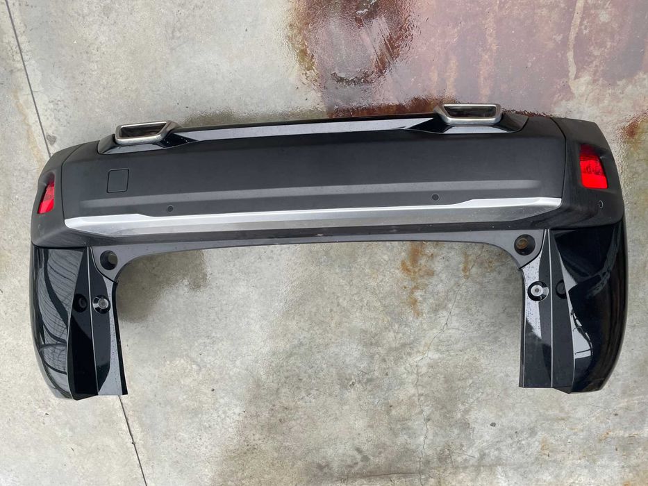 Fata completa / dezmembrari Peugeot 2008