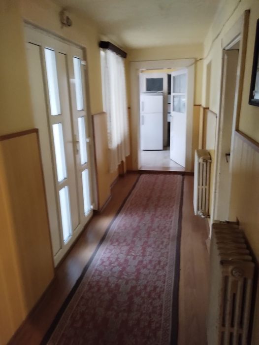 Casa in Agnita str. Closca, 5 camere, singur in curte, teren 800mp