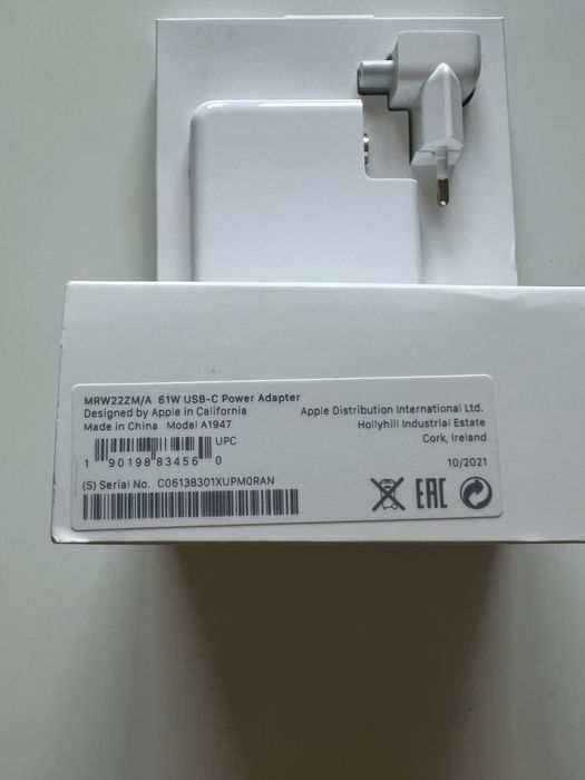 Оригинално зарядно за MAC BOOK. Model - 1947.  Type-C.