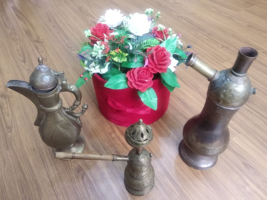 Древний антиквариат из меда